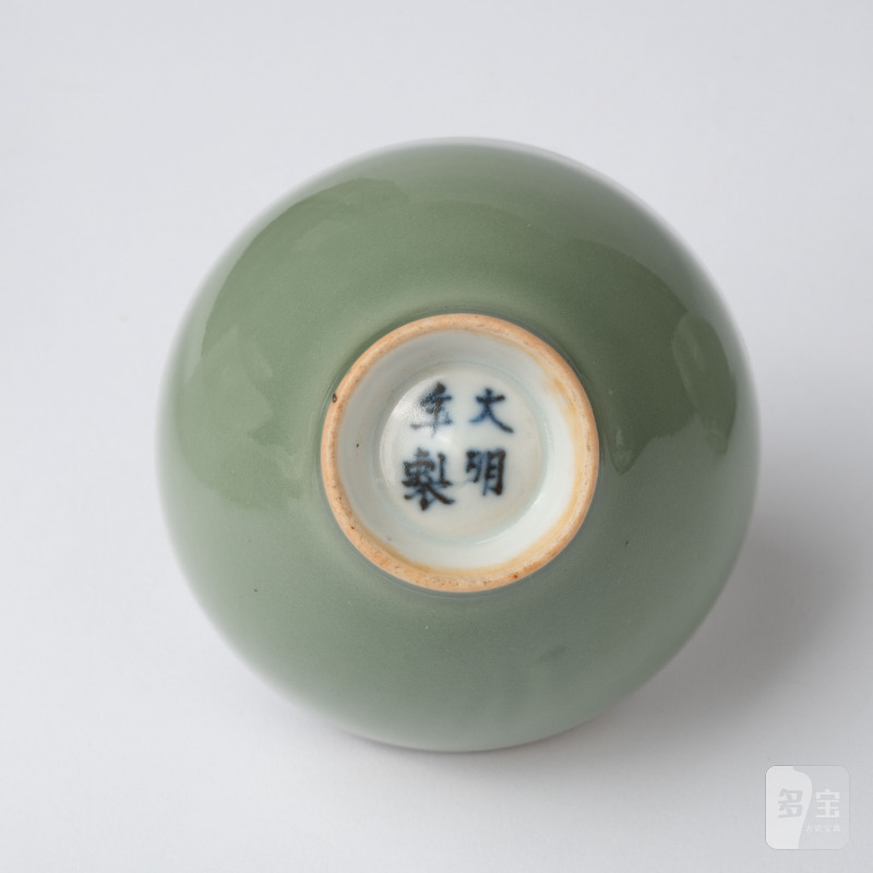    清中期 成化款豆青釉冰梅紋杯兩點 - 图7